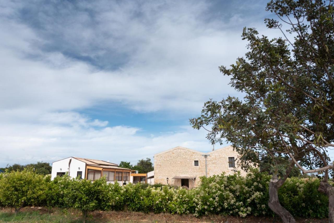 Agriturismo Tenuta Sparaceto Modica Exteriér fotografie
